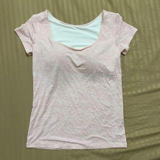 UNIQLO AIRISM shirt with Bra pads