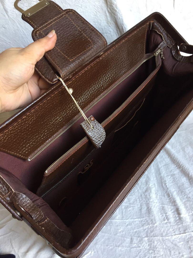 Vintage Briefcase w/key, Men's Fashion, Bags, Briefcases on Carousell