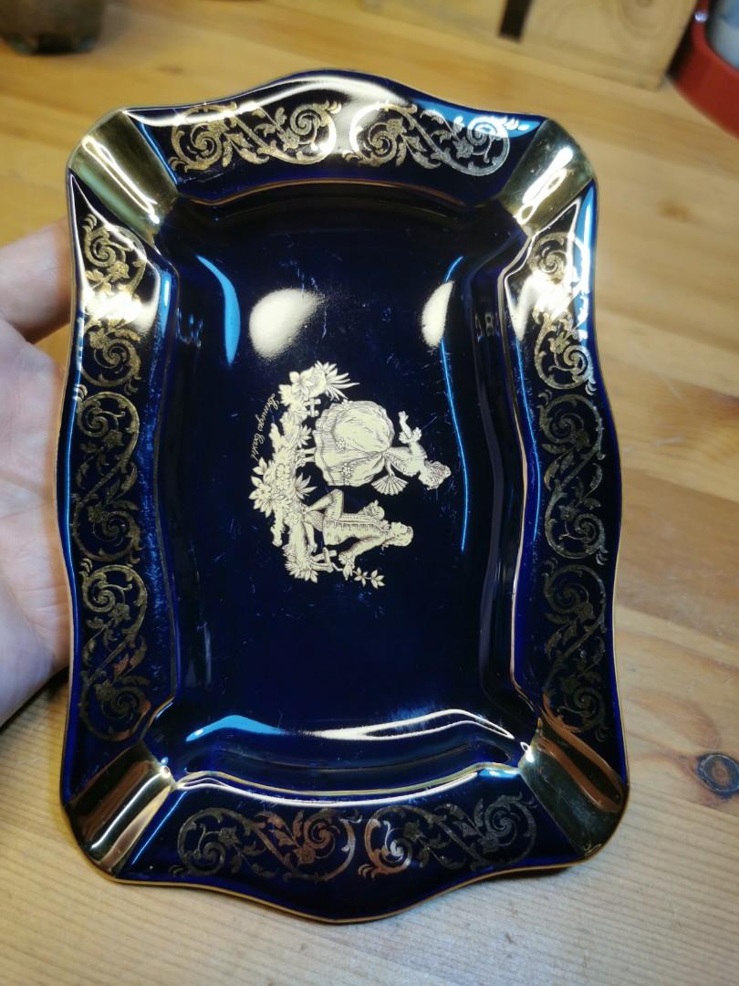 Vintage LIMOGES cigarette tray ash tray.22k gold, Hobbies & Toys