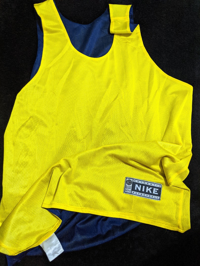 Vintage Nike basketball jersey reversible , Men's Fashion, Tops & Sets