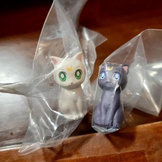 （分類：）位於 。 由 rllovecs 提交（商品編號 1179205545，圖片 1）。簡介： 。