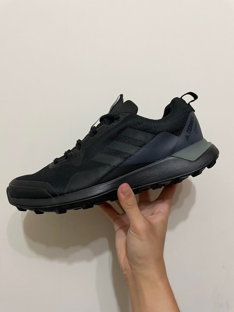 ADIDAS 愛迪達TERREX GORE-TEX 防水登山鞋BY2770, 他的時尚, 鞋, 運動