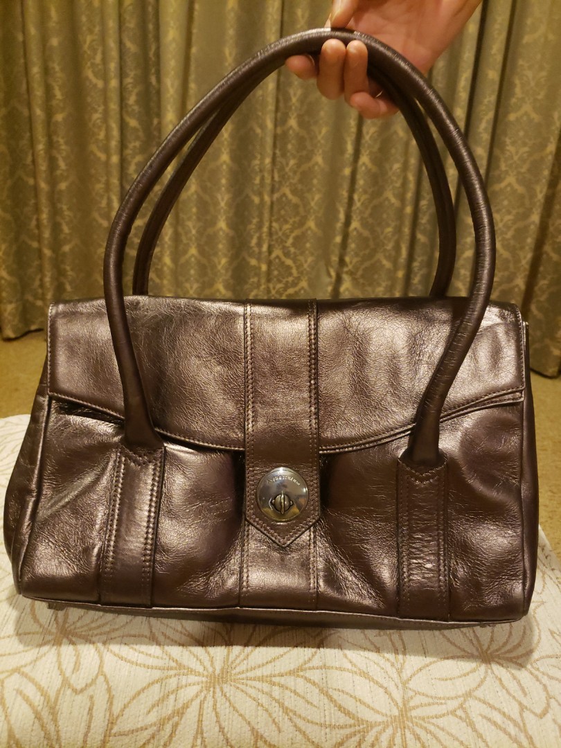 AQUASCUTUM HANDBAG Luxury Accessories on Carousell