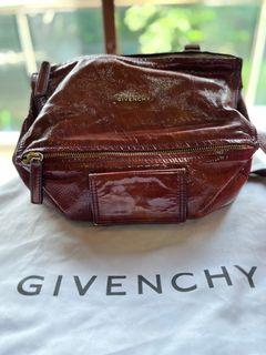 Aunthentic Medium Givenchy Pandora bag.