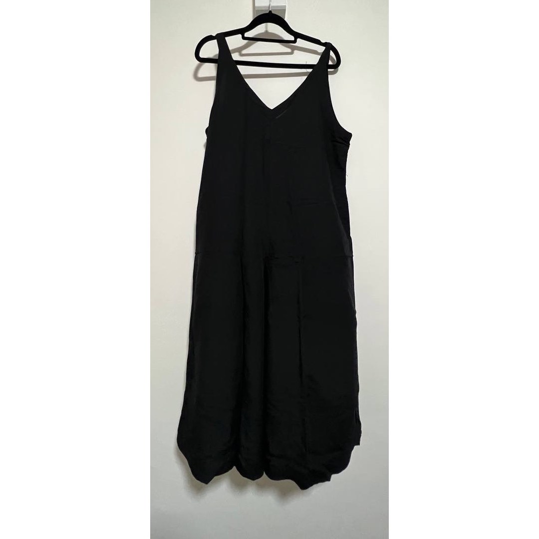 black-jumpsuit-women-s-fashion-dresses-sets-jumpsuits-on-carousell