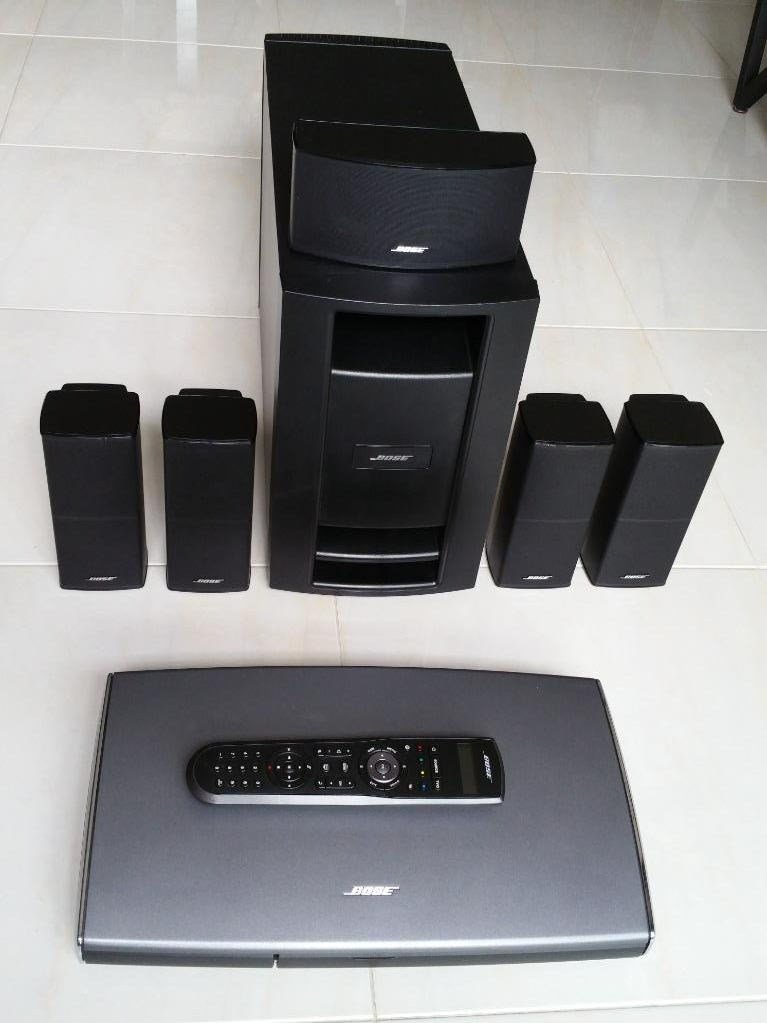 Bose Lifestyle 525 Audio Soundbars Speakers Amplifiers on