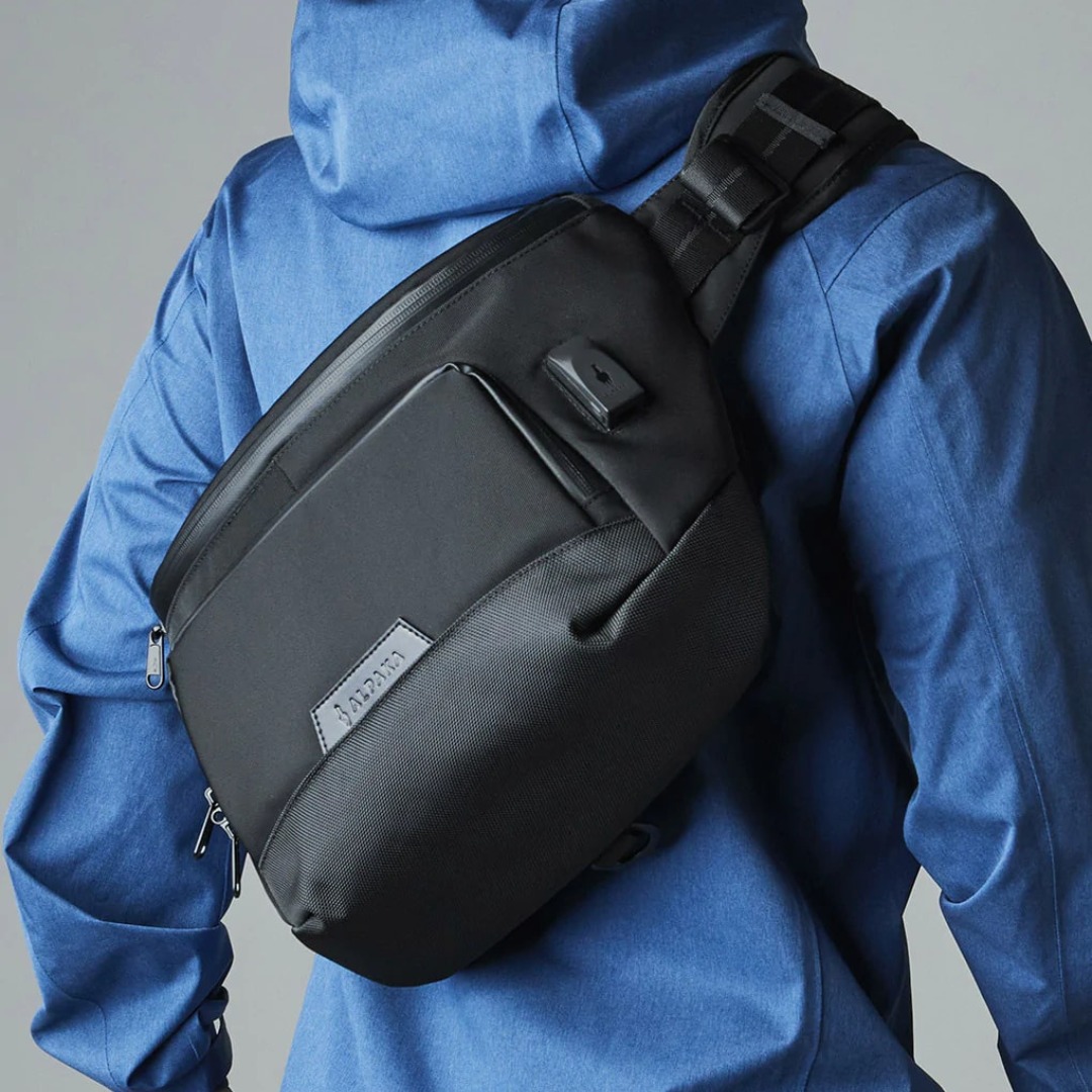 Laptop Sling Bag ALPAKA 10L Bravo Sling Max Waterproof, Men's Fashion