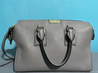 (Category: ) located in . Submitted by farahwardrobe (Listing ID 1180025953, Image 1). Description: .