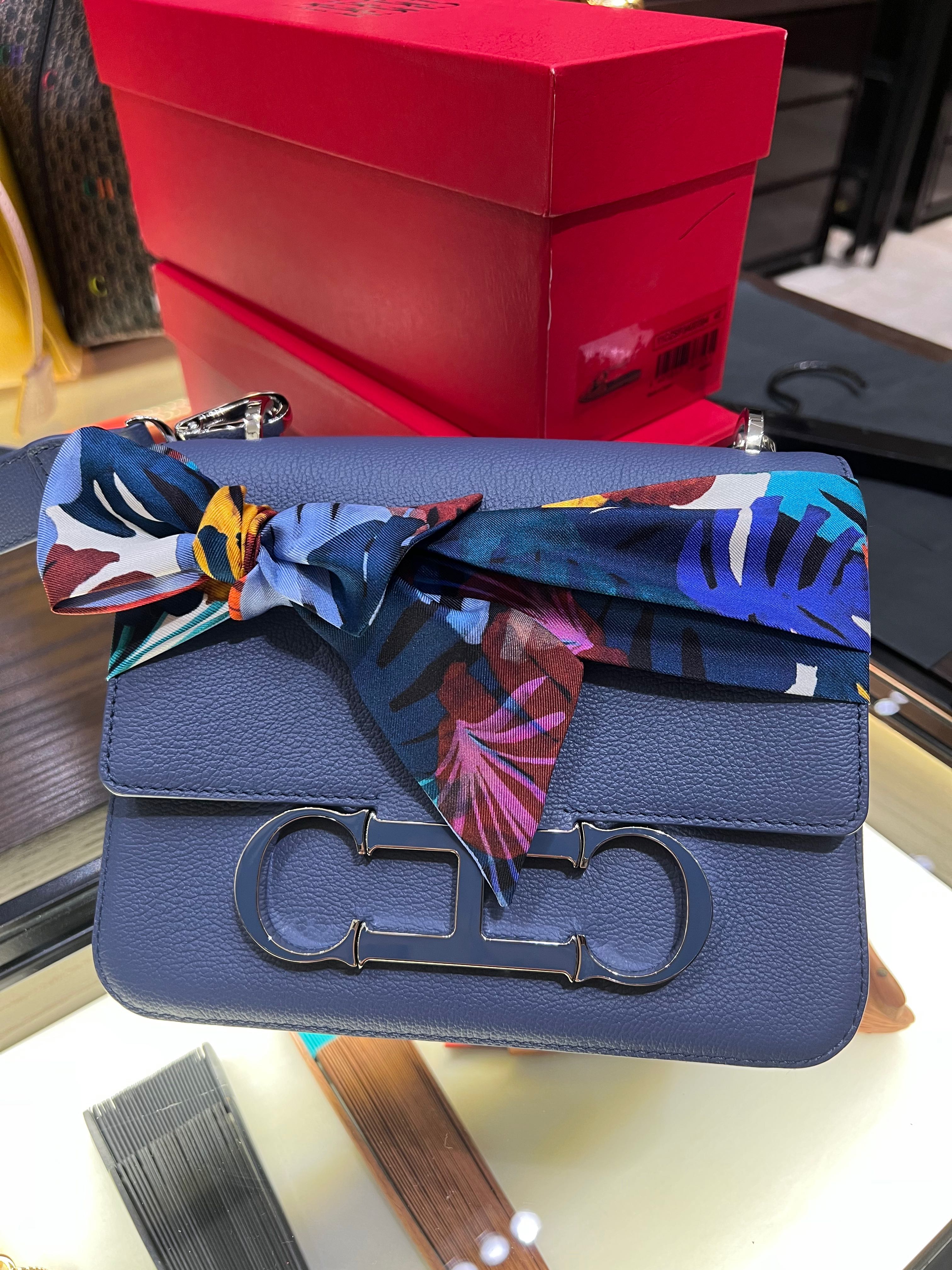 Carolina Herrera Insignia, Luxury, Bags & Wallets on Carousell