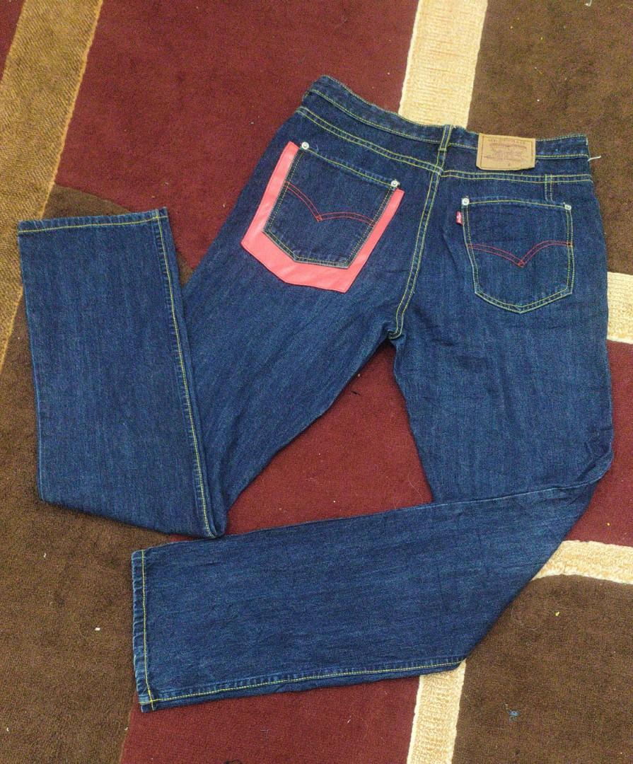CELANA JEANS LEVI S X COCA COLA Fesyen Pria Pakaian Bawahan di
