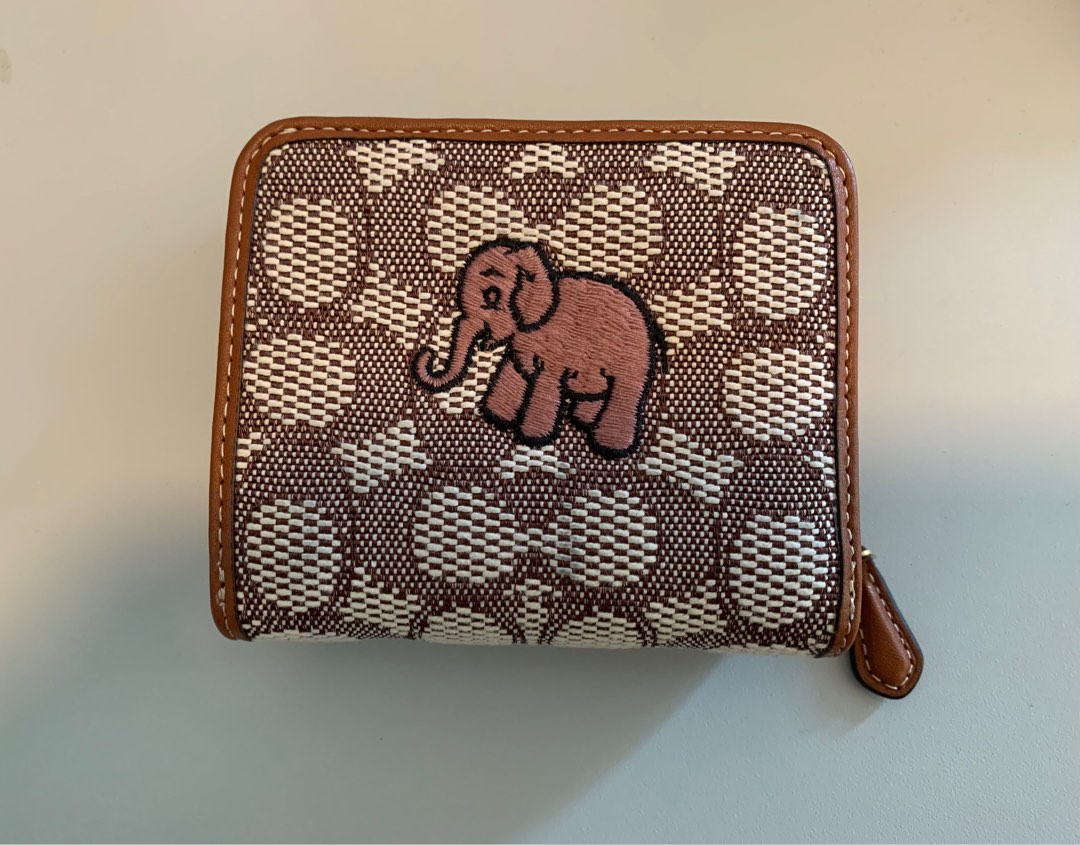 Coach Wallet in Signature Textile Jacquard with Elephant Embroidery,  Women's Fashion, Bags & Wallets, Wallets & Card Holders on Carousell