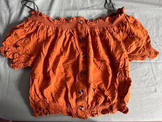 (Category: ) located in . Submitted by km1029 (Listing ID 1179944098, Image 1). Description: .