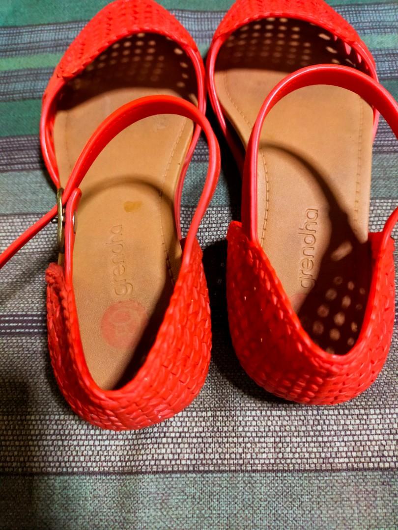 grendha jelly sandals