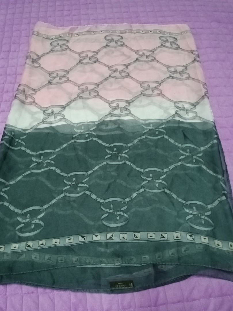 mens gucci shawl