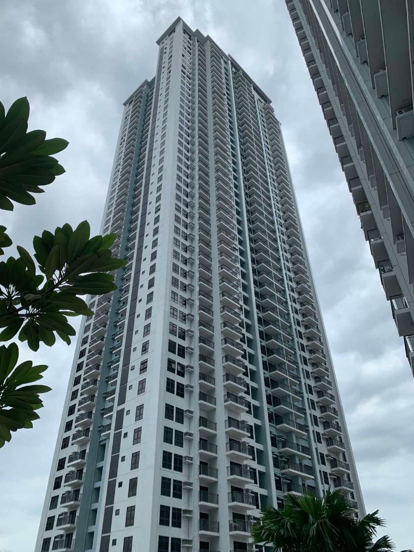 High Park Tower 2 Vertis North Studio unit for rent , Property, Rentals