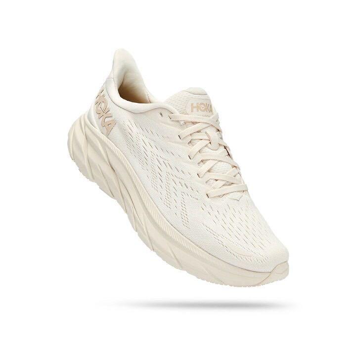HOKA ONE ONE CLIFTON 8 EGGNOG SHIFTING SAND, 男裝, 鞋, 波鞋 Carousell