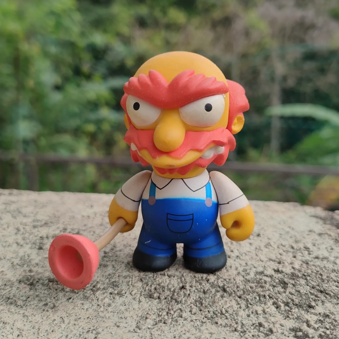 Kidrobot x The Simpsons Series 2 Groundskeeper Willie Vinyl