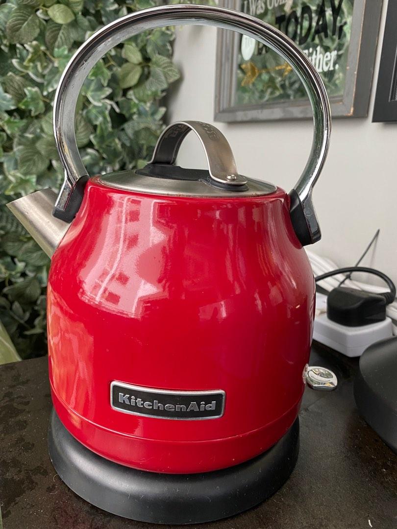 KitchenAid kettle, Furniture & Home Living, Kitchenware & Tableware