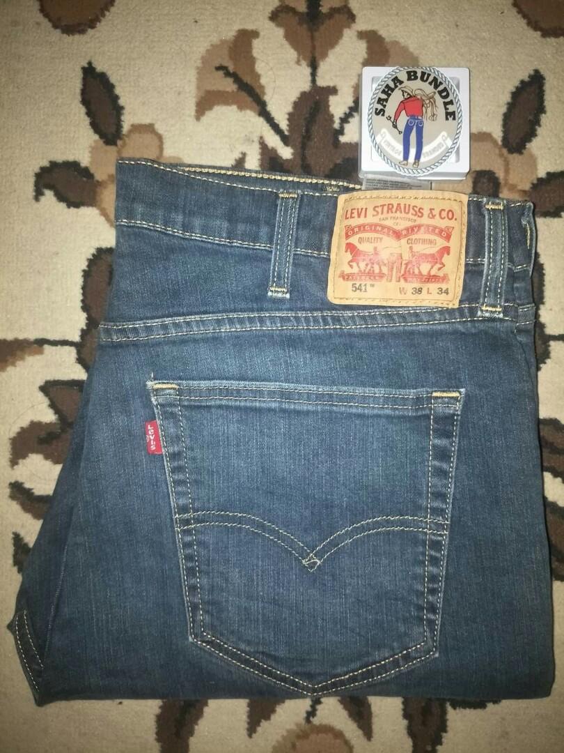 LEVIS 541 ORIGINAL CUTTING SLIM FIT / SKINNY MATERIAL JEANS STRECTH W38 L43  RM177 IN POS, Women's Fashion, Bottoms, Jeans & Leggings on Carousell