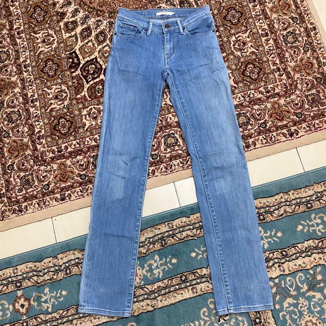 Levi's 714 Straight Cut Jeans W24, Women's Fashion, Bottoms, Jeans &  Leggings on Carousell