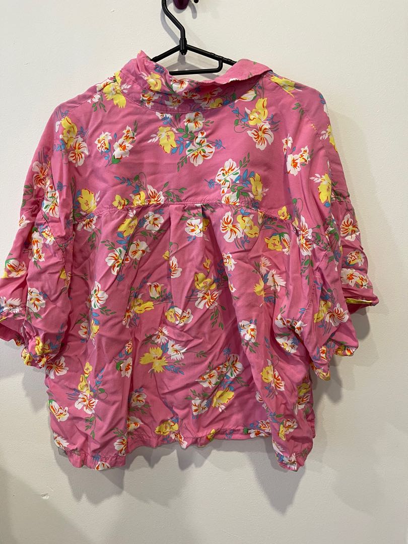 Levis Women Mahina Shirt Women s Fashion Muslimah Fashion Tops on Carousell
