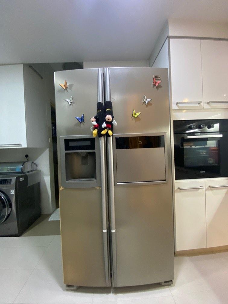 LG double door fridge, TV & Home Appliances, Kitchen Appliances, Refrigerators & Freezers on