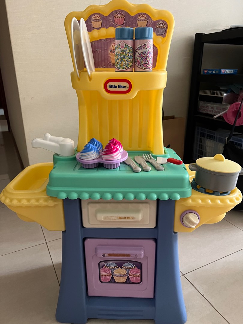 Little tikes shop cupcake kitchen