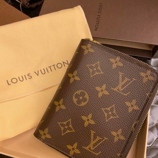 Louis Vuitton Passport Holder/ Wallet, Women's Fashion, Bags & Wallets