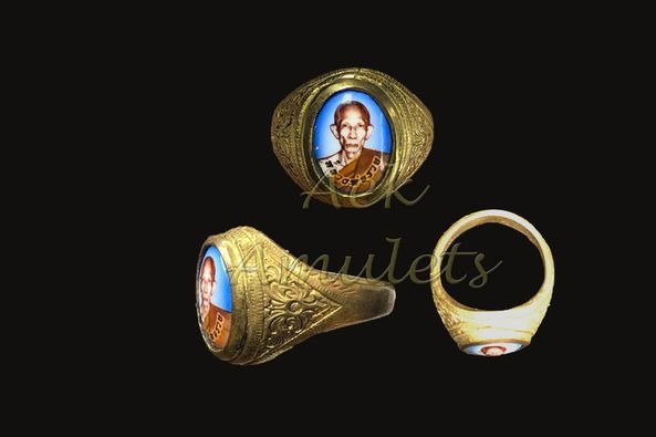 LP Ruay Locket Ring, Hobbies & Toys, Memorabilia & Collectibles ...
