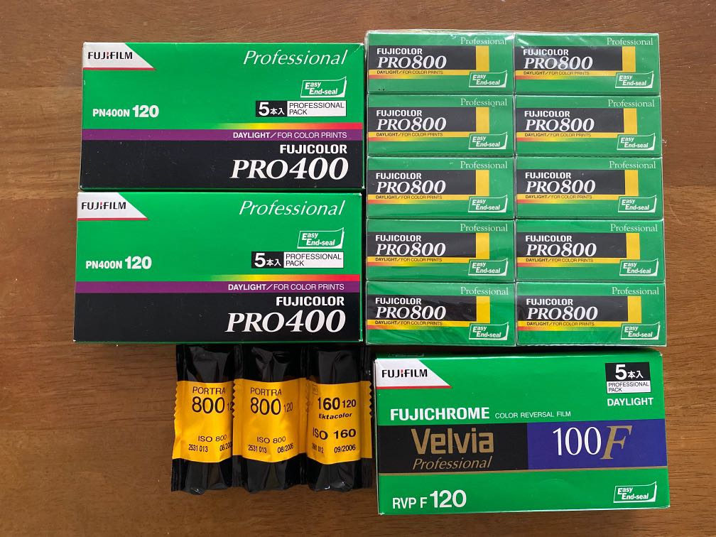 fujifilm-kodak-medium-format-120-expired-film-color-negative-slide