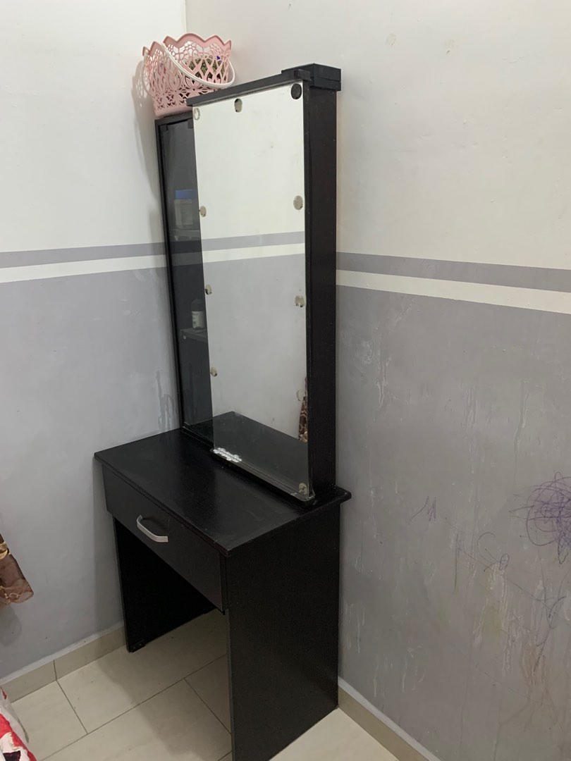Meja solek makeup table Used, Furniture & Home Living, Furniture, Other