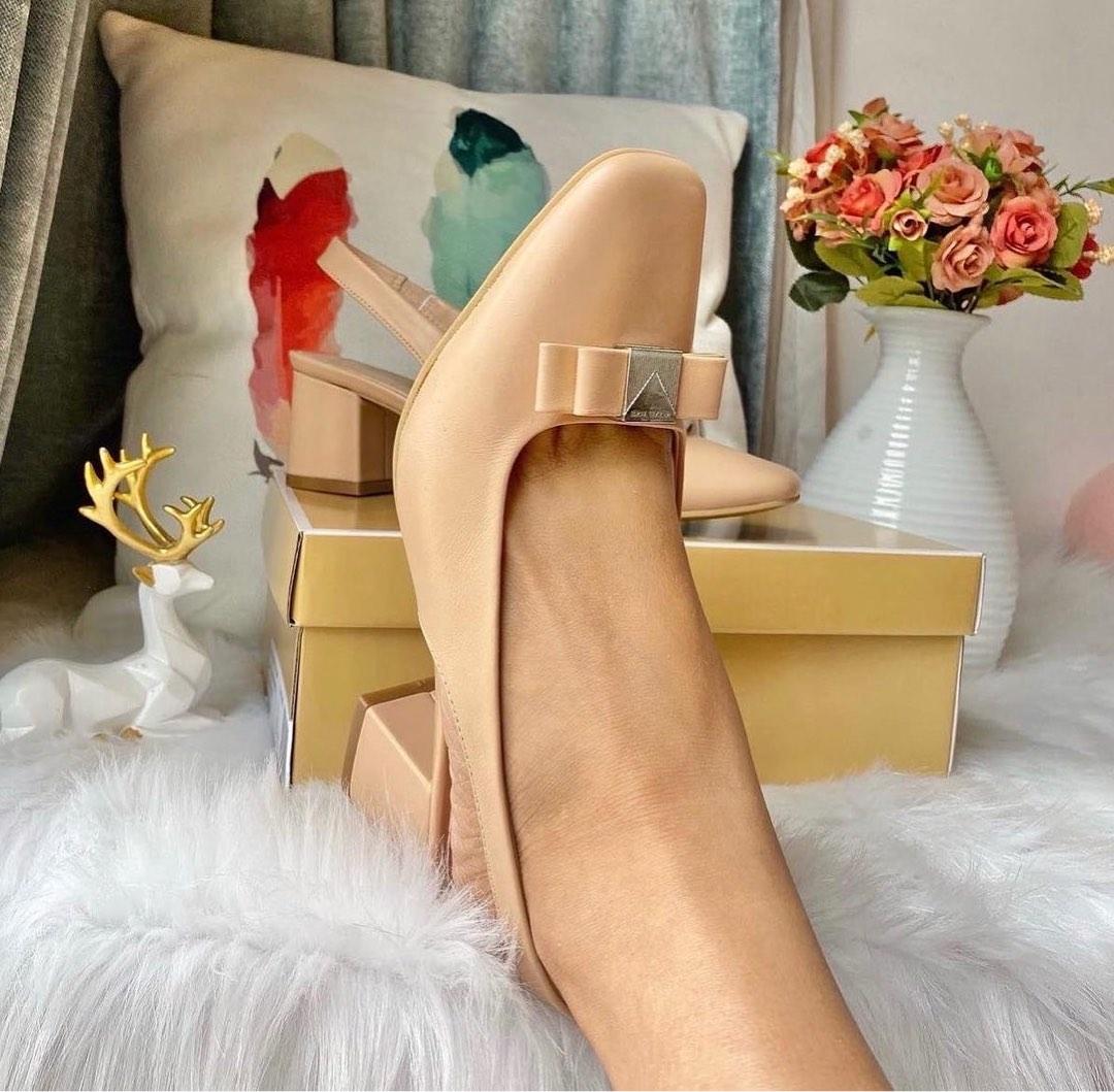 Michael Kors Caroline, Women's Fashion, Footwear, Heels on Carousell