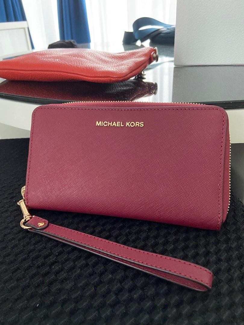 Michael Kors Jet Set Travel Small Top Zip Coin Pouch with ID Holder in  Saffiano Leather Black with Gold Hardware at Amazon Womens Clothing store