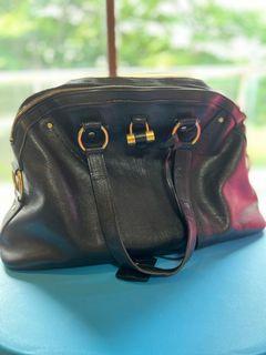 My preloved Authentic YSL Medium Muse Bag with lock and key.