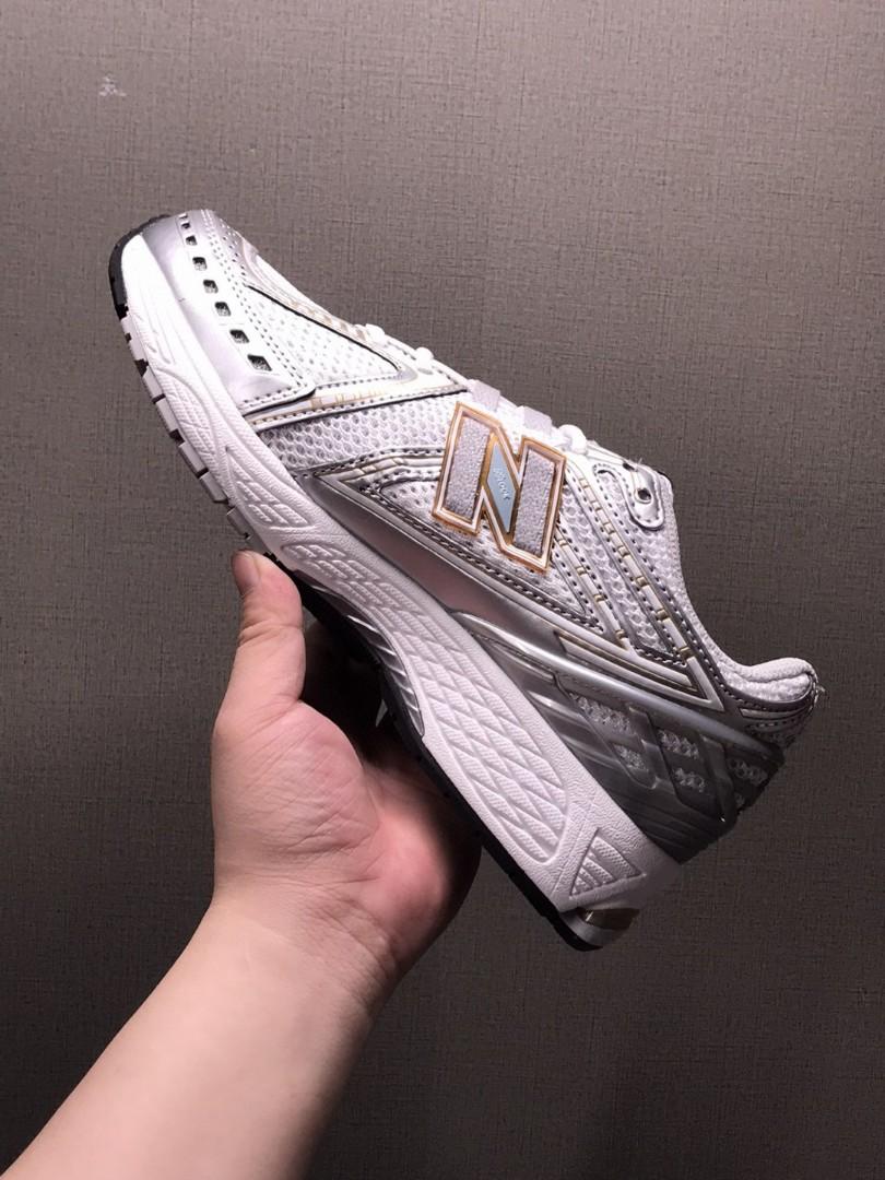 New Balance 1906, 男裝, 鞋, 波鞋- Carousell