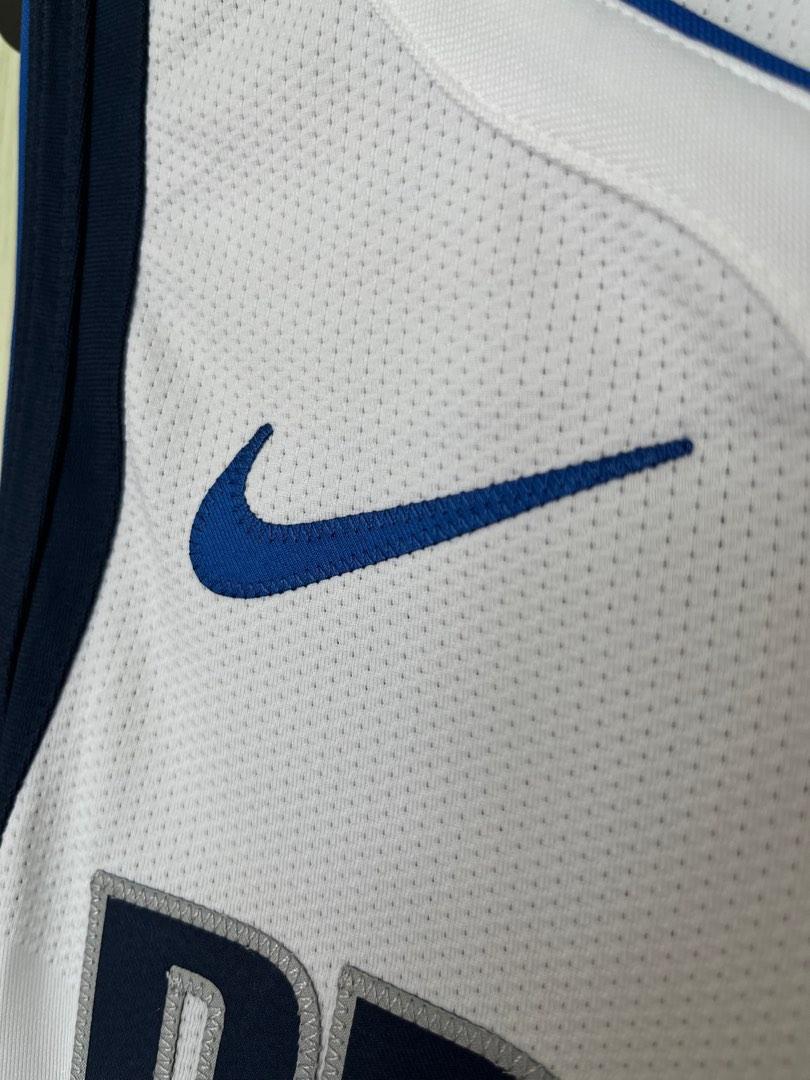 luka doncic green mavs jersey