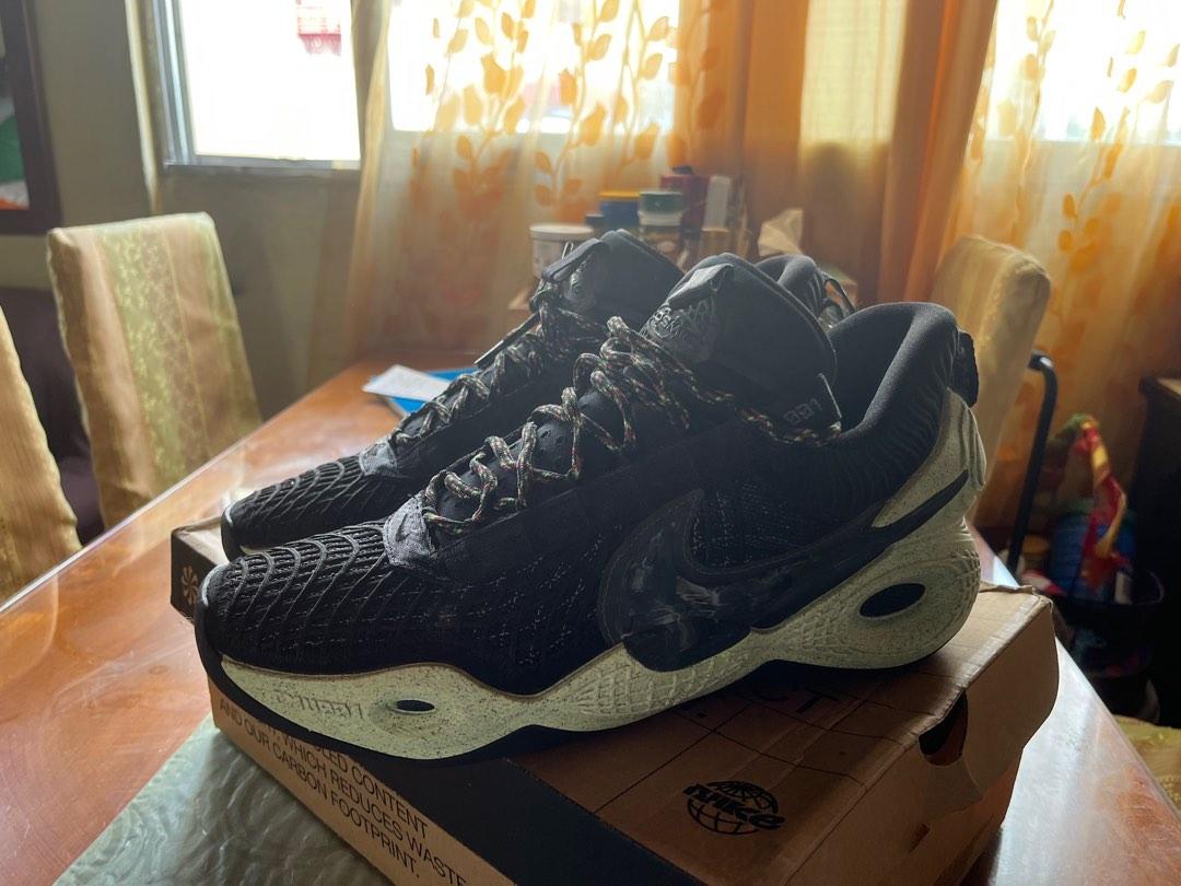mens nike cosmic unity