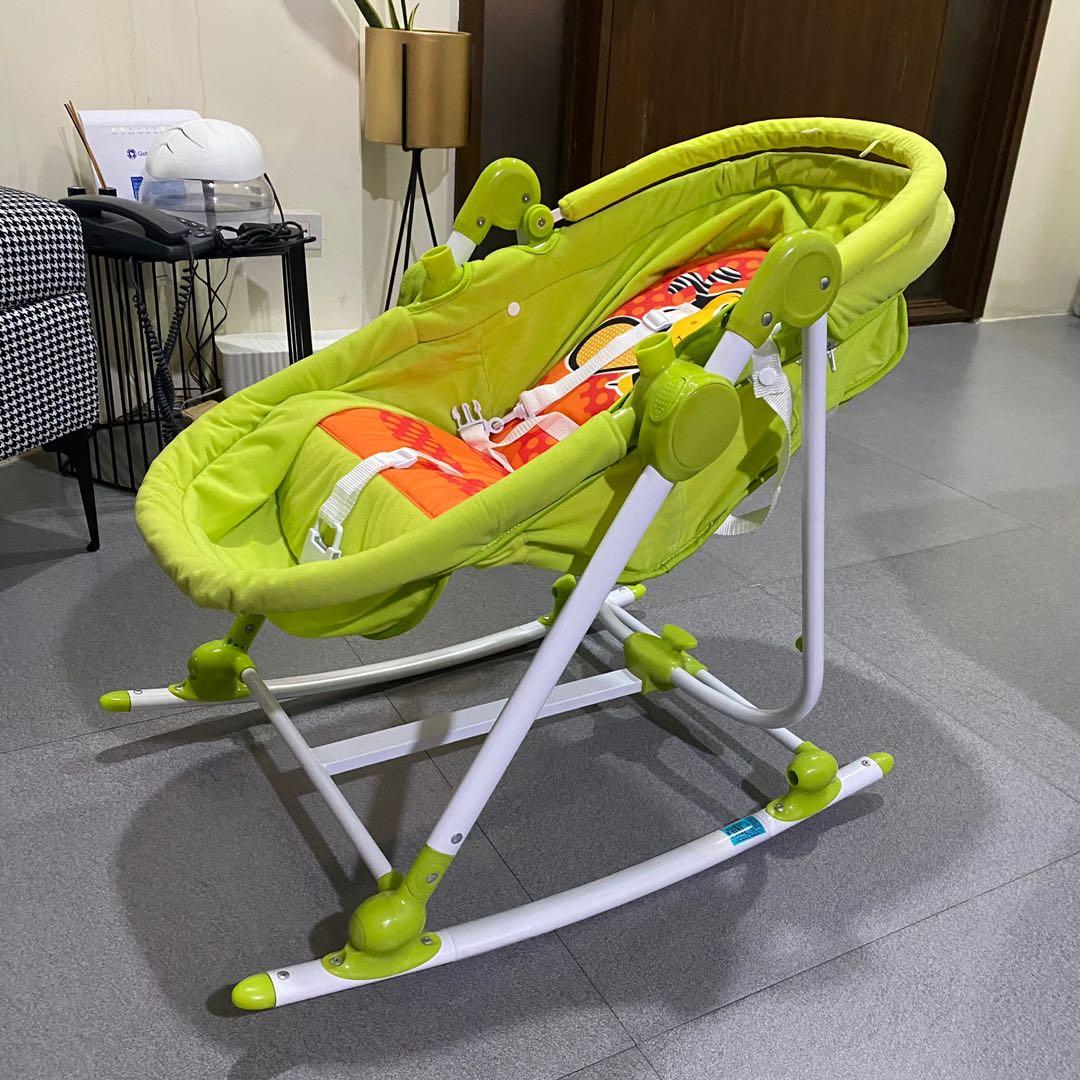 Collapsible Once used Baby 06 months rocking rocker bouncer chair crib