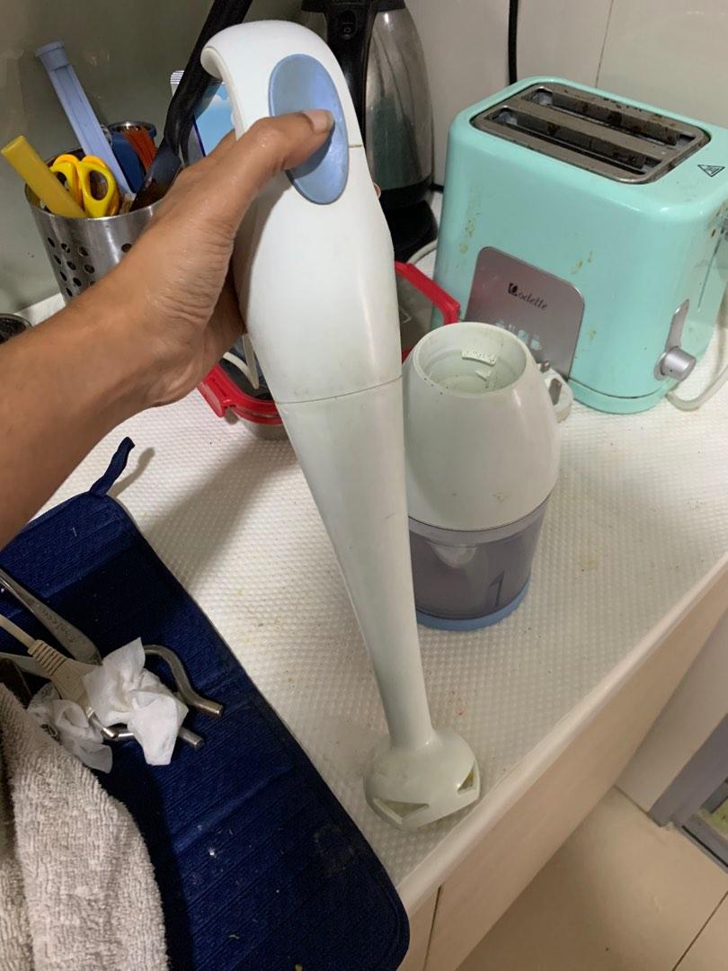 Philips hand mixer hardly used, TV & Home Appliances, Kitchen