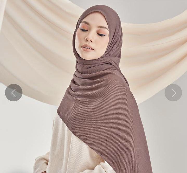 Best sales pleated shawl