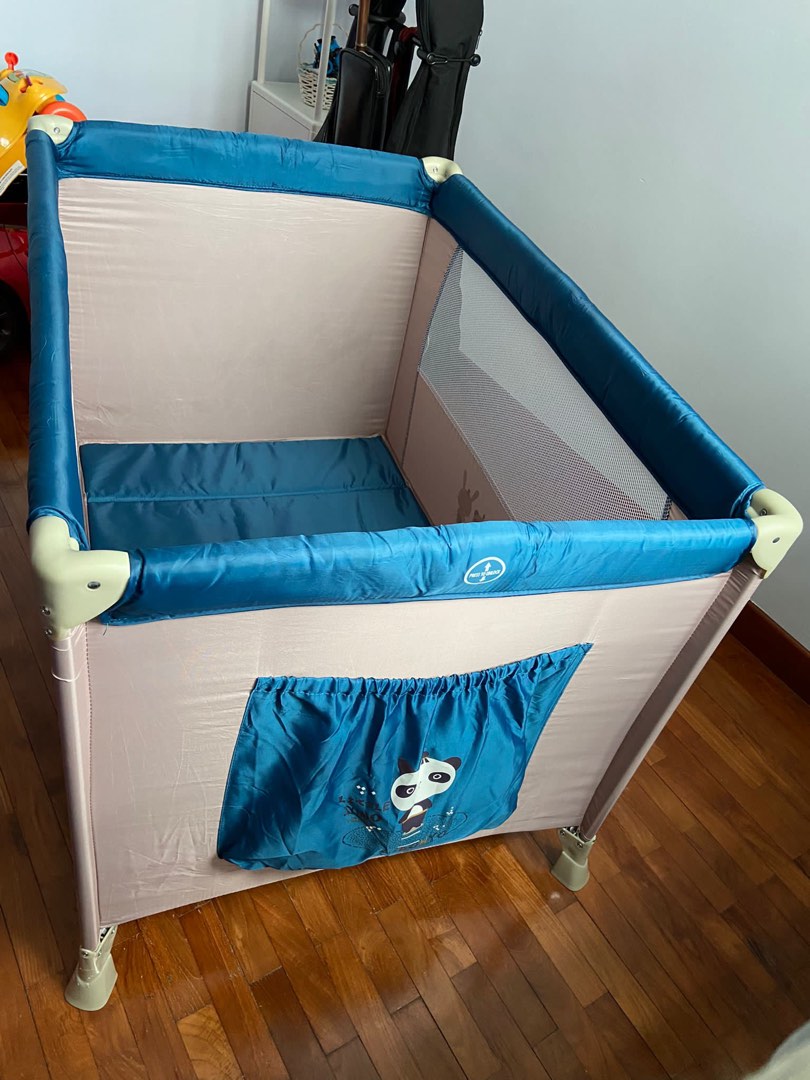 Portable baby cot, Babies & Kids, Baby Nursery & Kids Furniture, Cots