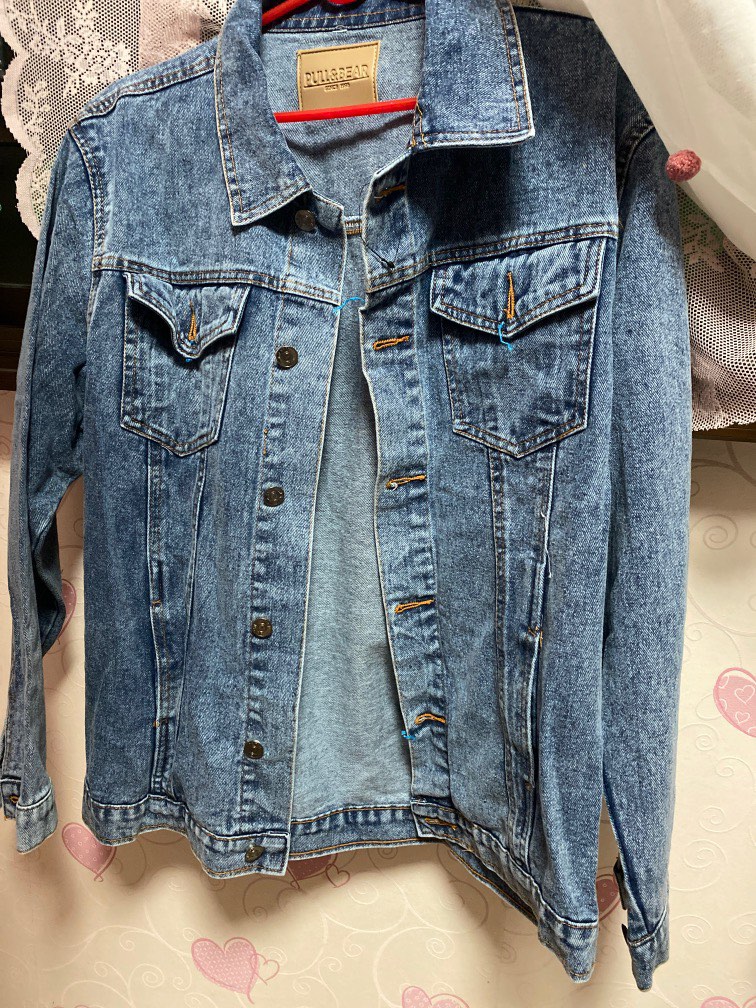 Pull and Bear Denim Jacket, Women's Fashion, Coats, Jackets and Outerwear on Carousell