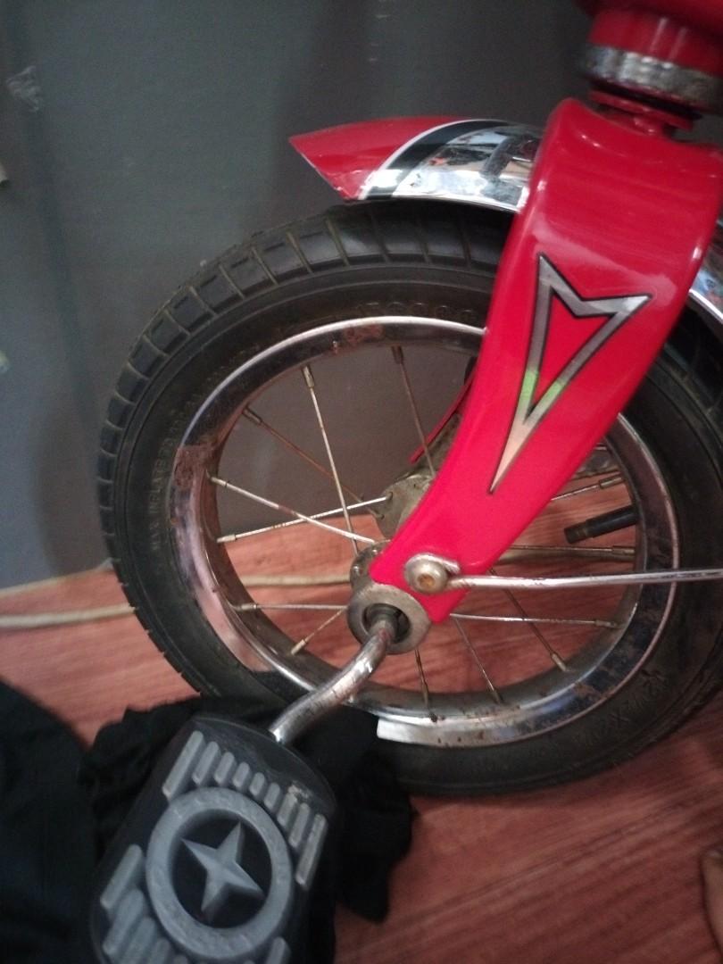 Schwinn tricycle vintage kid bike, Sports Equipment, Bicycles & Parts