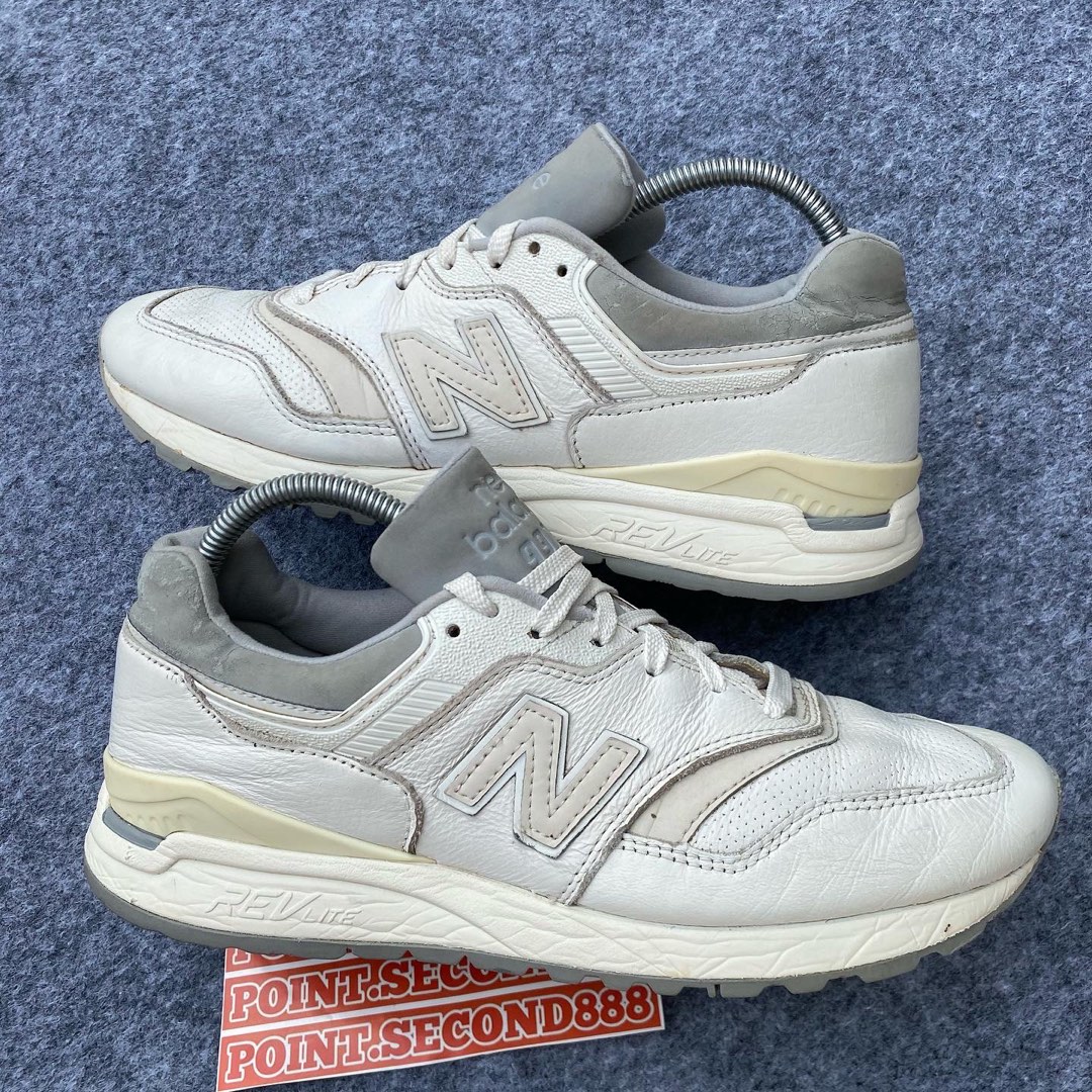 Sepatu new balance 997 online