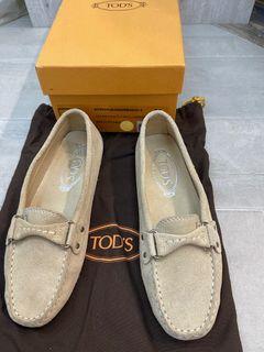 正品Tod’s二手豆豆鞋36碼
