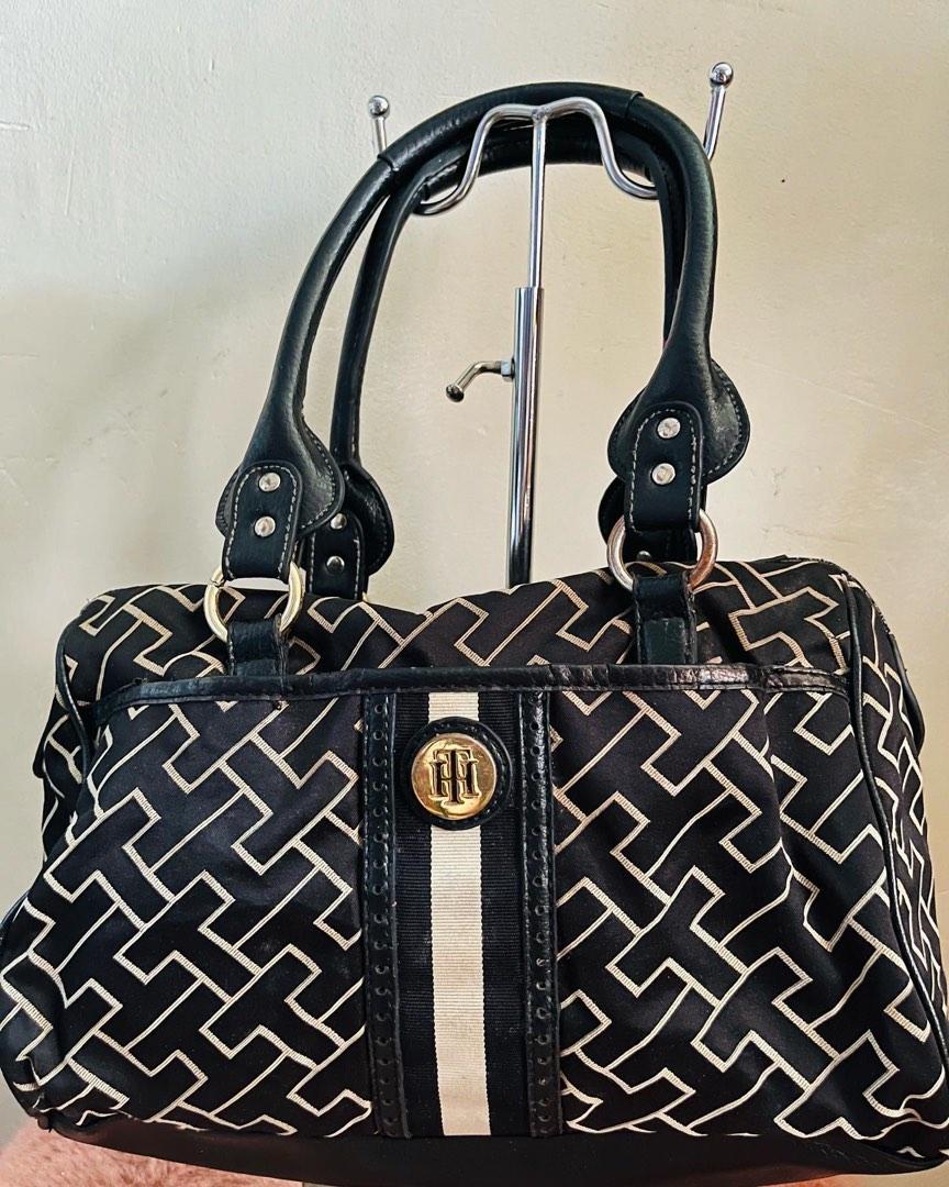 Tommy hilfiger doctors bag discount