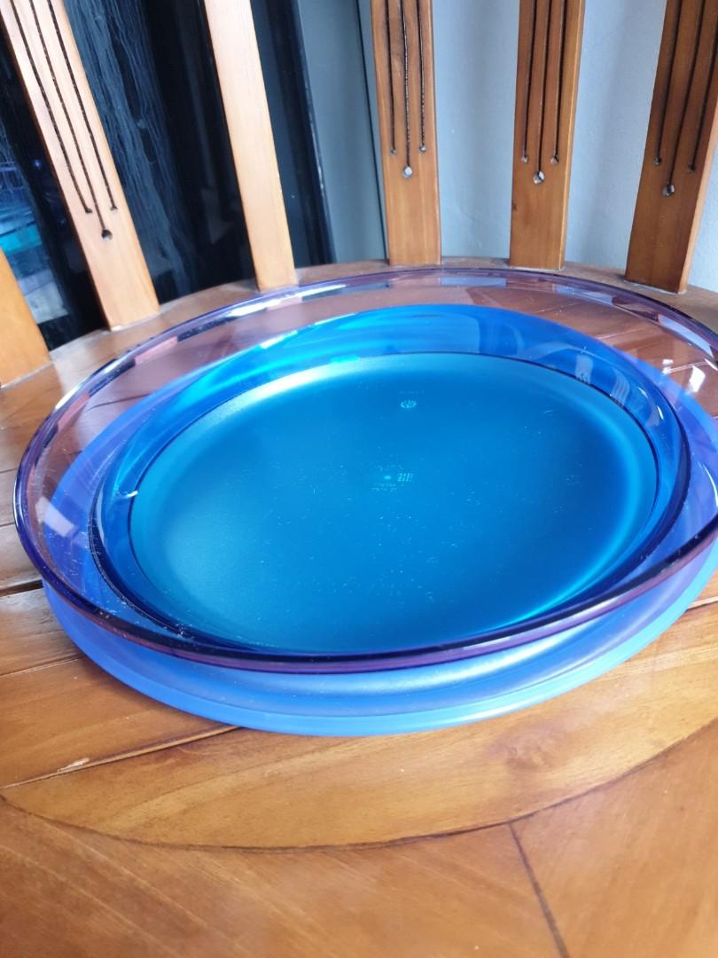 Tupperware serving tray, Furniture & Home Living, Kitchenware