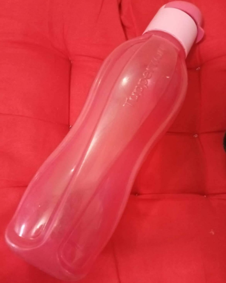 Tupperware water bottle, Furniture & Home Living, Kitchenware