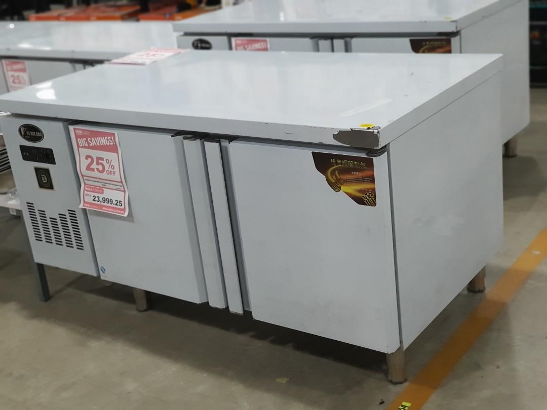 Undercounter kitchen refrigerator 220v, TV & Home Appliances, Kitchen