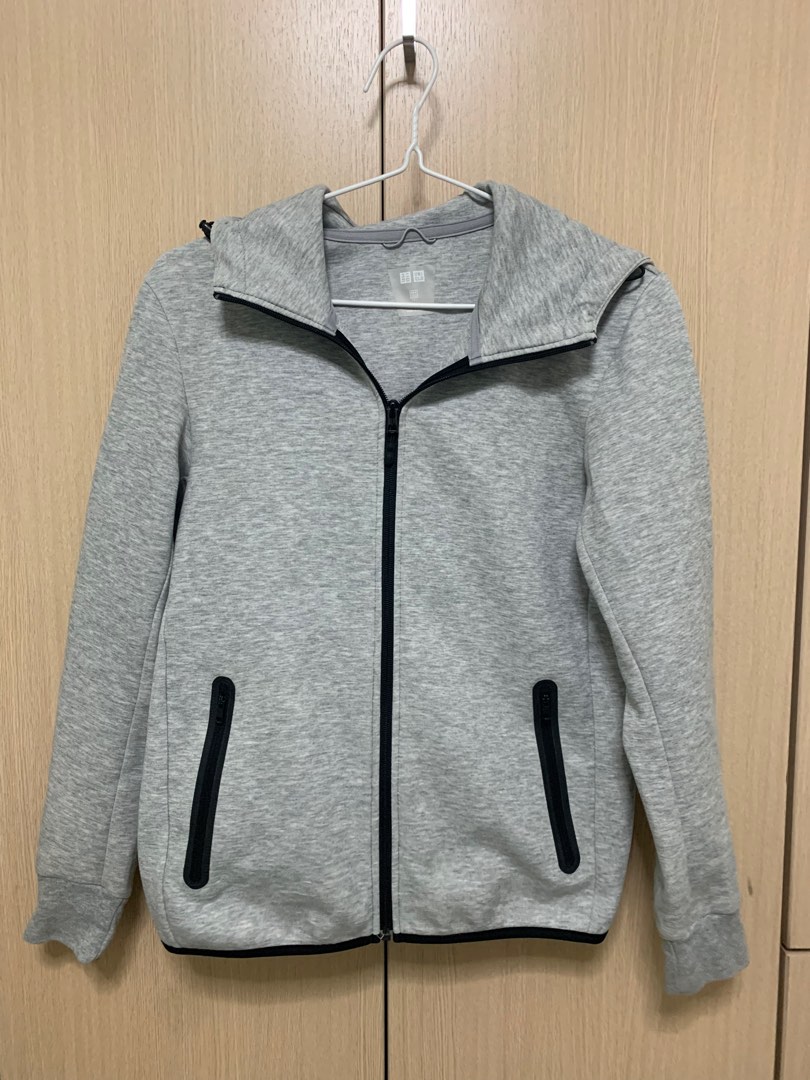 Uniqlo jacket hotsell grey